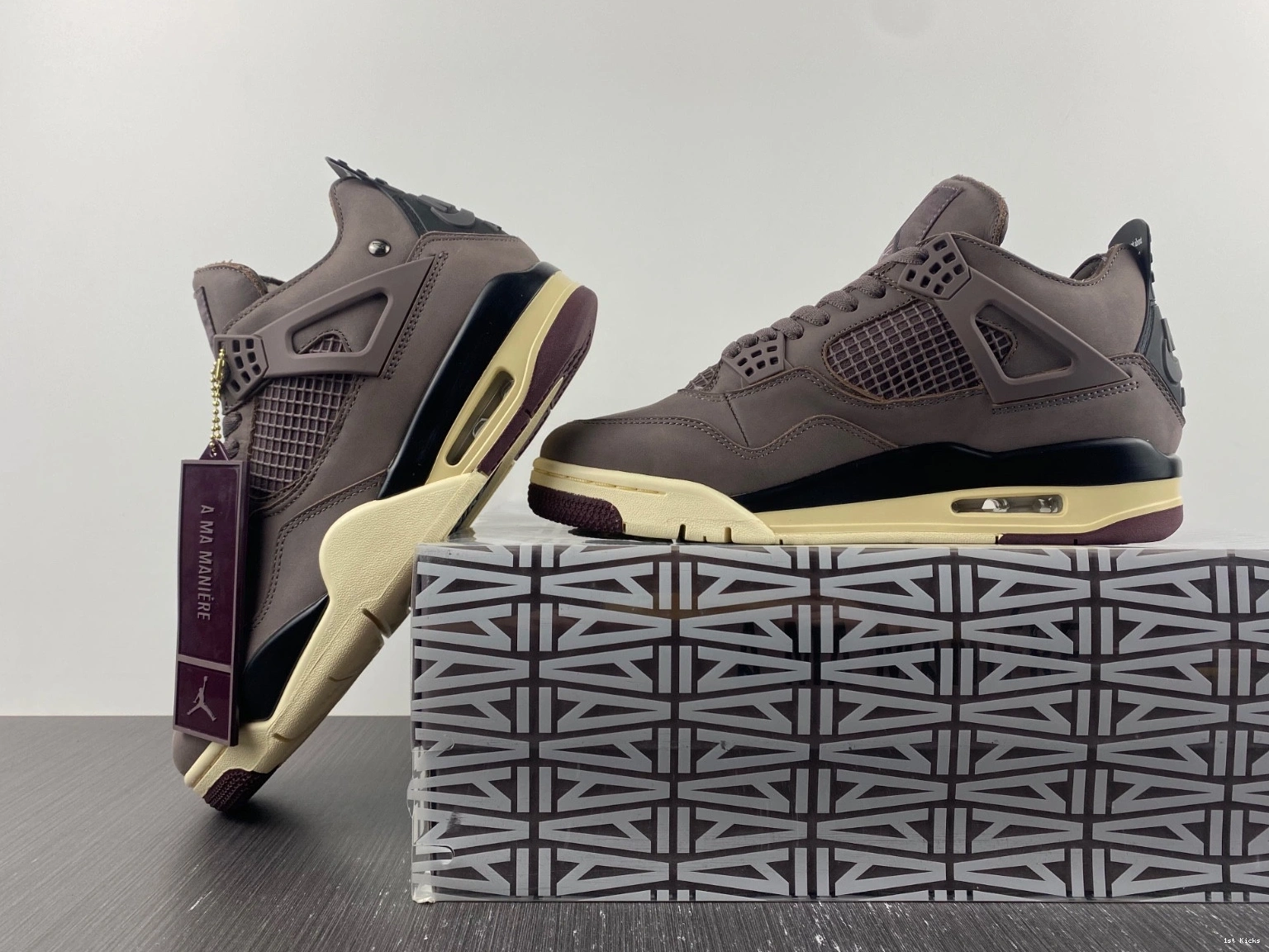 MA MANIÉRE A JORDAN VIOLET DV6773-220 RETRO 4 - ORE 0105